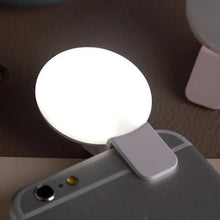 Mini LED Selfie Ring Light Portable Clip-On Fill Light with 3-Level Dimming for All Mobile Phones